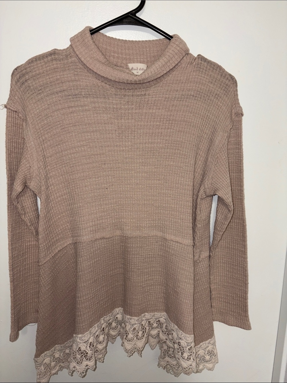 Altar’d State Medium Taupe Waffle Knit Lace Trim High Low Turtleneck Sweater